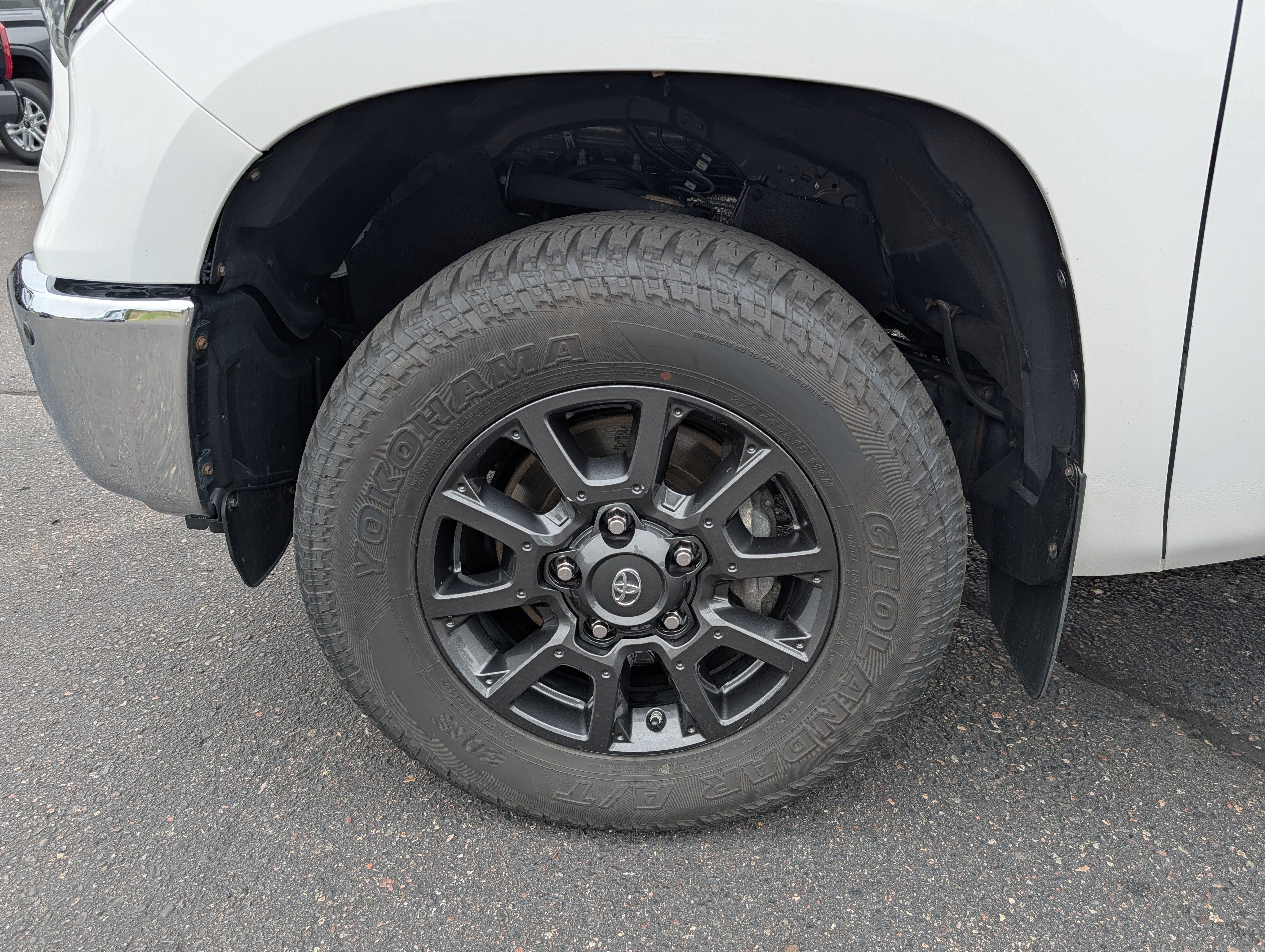Used 2021 Toyota Tundra SR5 w/ Trail Edition AWD/4WD image 18