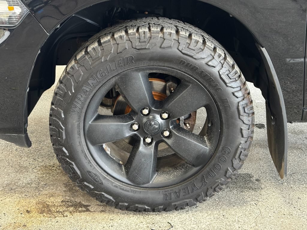 Used 2019 RAM 1500 Express w/ Wheel & Sound Group AWD/4WD image 24