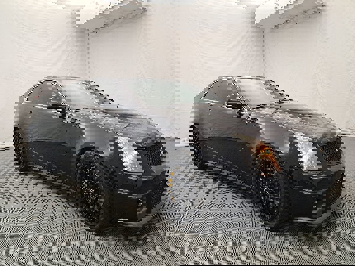 Used 2013 Cadillac CTS V image 2