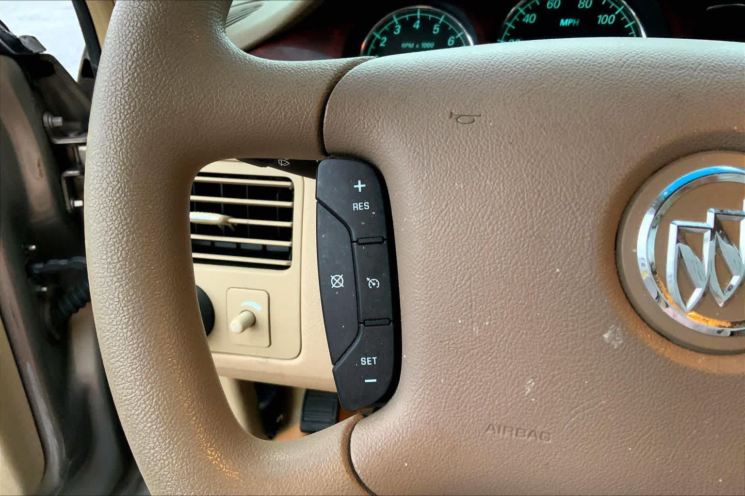 Used 2006 Buick Lucerne CX FWD image 22