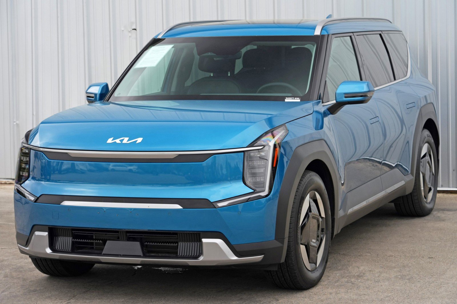 Used 2024 Kia EV9 Wind image 49