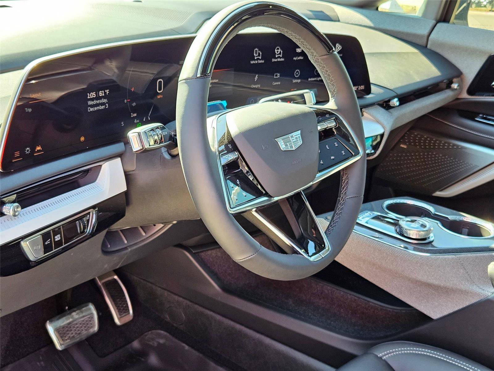 New 2026 Cadillac Optiq Sport 1 w/ LPO, Floor Liner Package AWD/4WD image 10