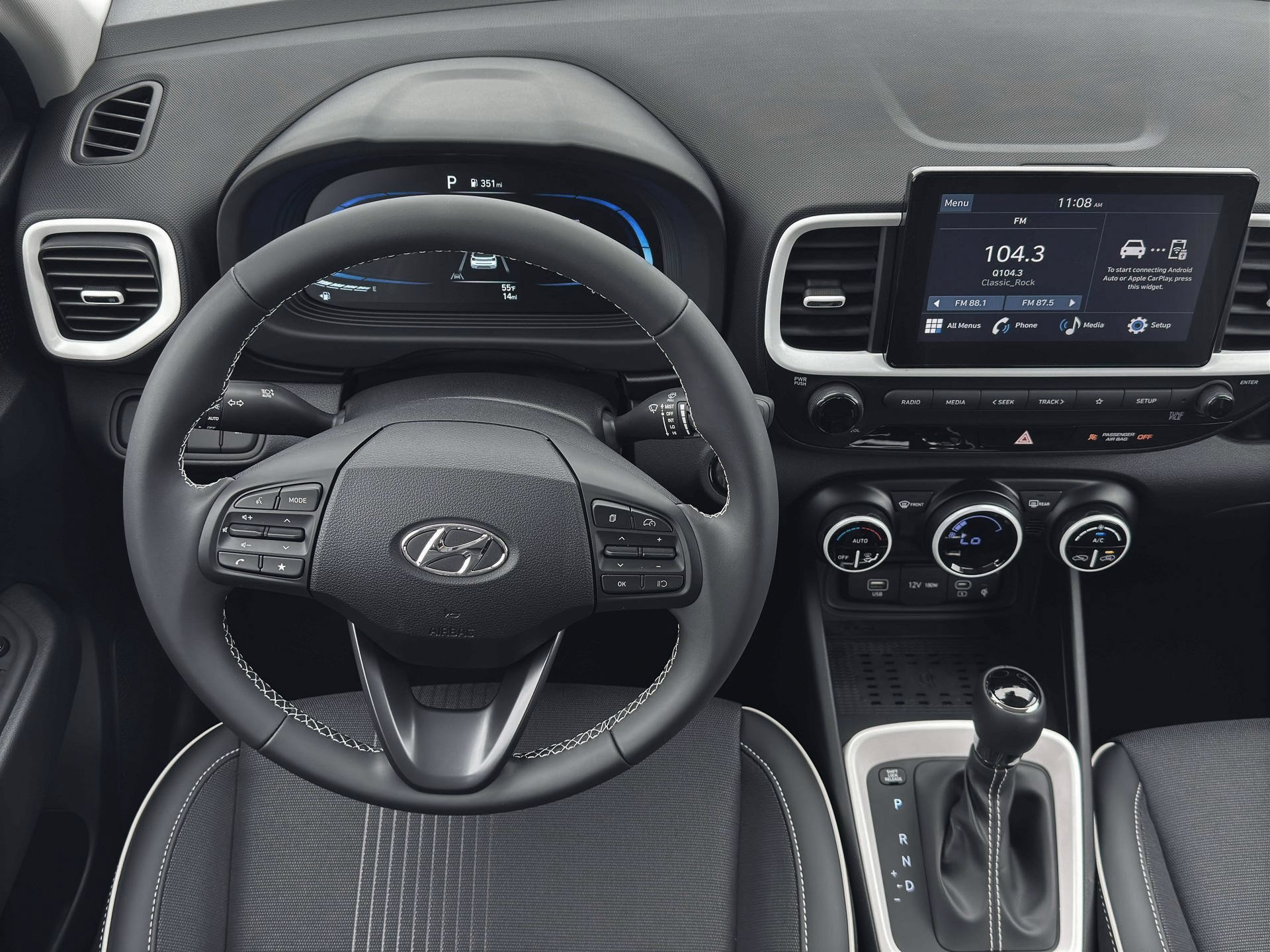 New 2026 Hyundai Venue SEL FWD image 17