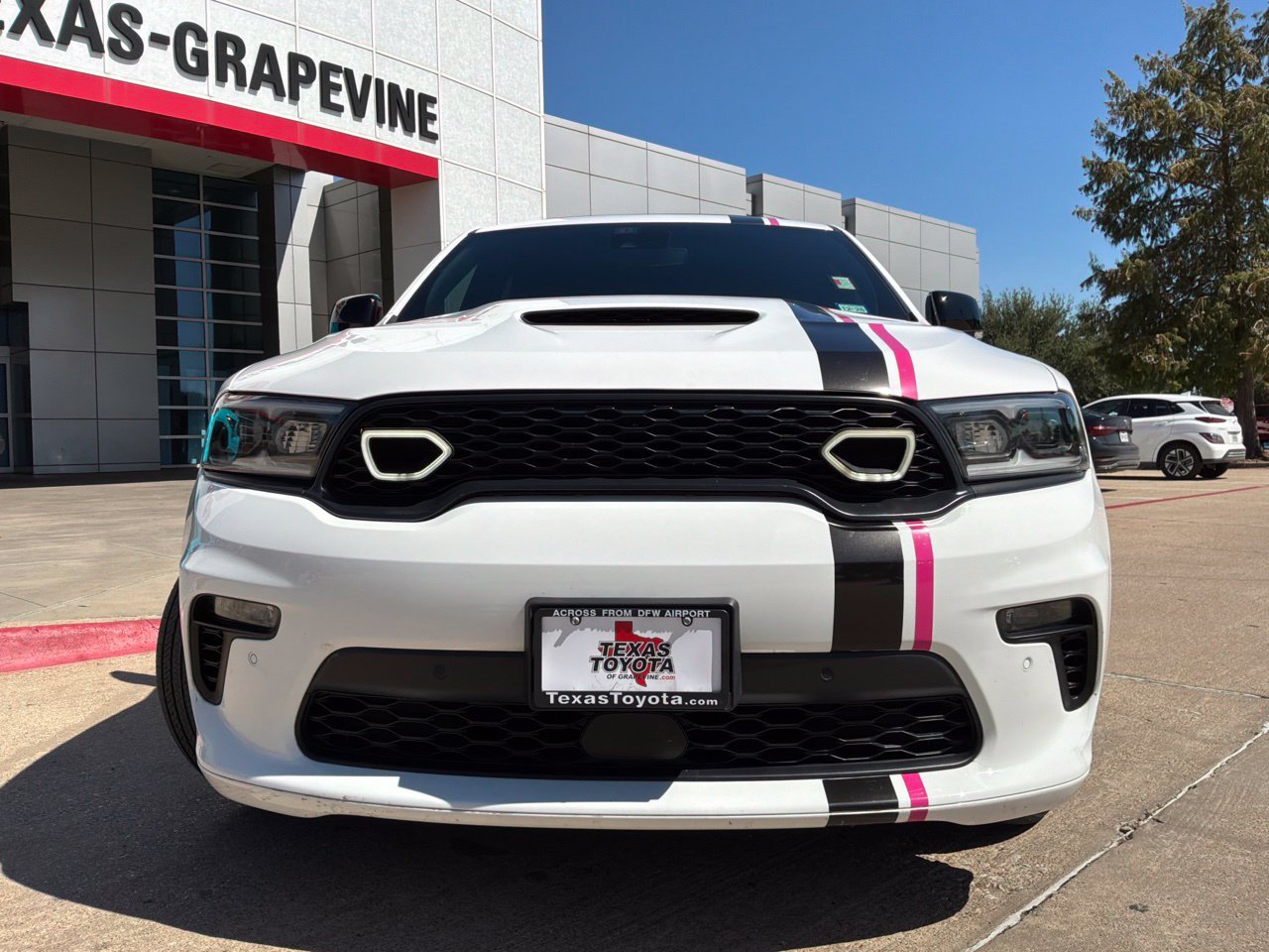 Used 2021 Dodge Durango R/T w/ Technology Group RWD image 3
