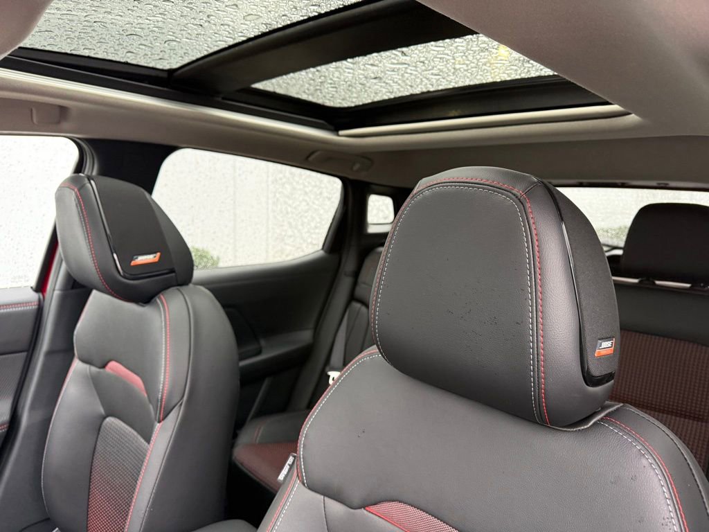 New 2026 Nissan Kicks SR w/ SR Premium Package AWD/4WD image 16