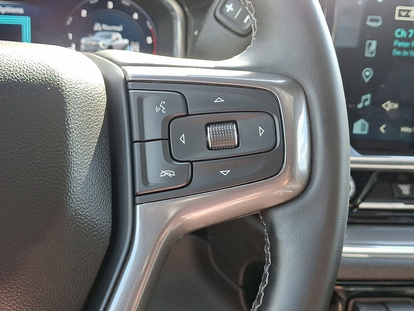 Used 2024 Chevrolet Silverado 2500 High Country image 22