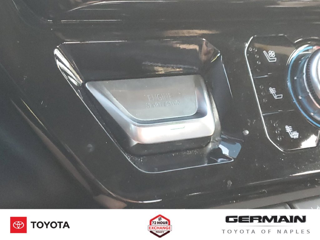 Used 2024 GMC Sierra 2500 AT4 w/ AT4 Premium Plus Package AWD/4WD image 34
