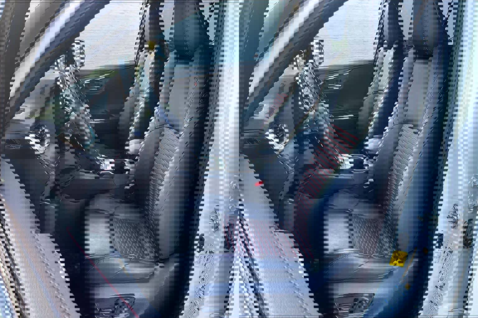 Used 2022 Toyota RAV4 XSE image 7