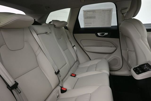 New 2026 Volvo XC60 B5 Ultra w/ Protection Package Premier AWD/4WD image 35
