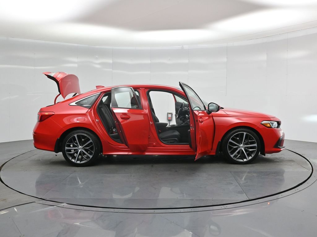 Used 2024 Honda Civic Touring image 4