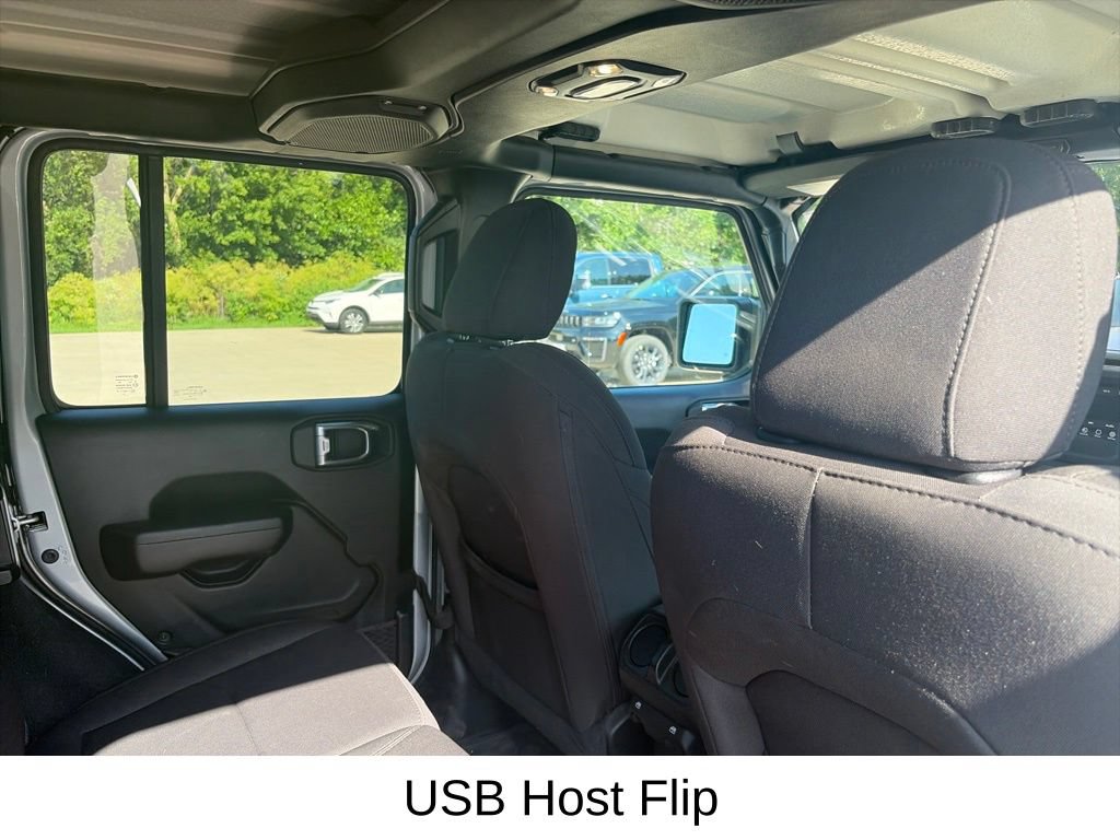 Used 2023 Jeep Wrangler Unlimited AWD/4WD image 14