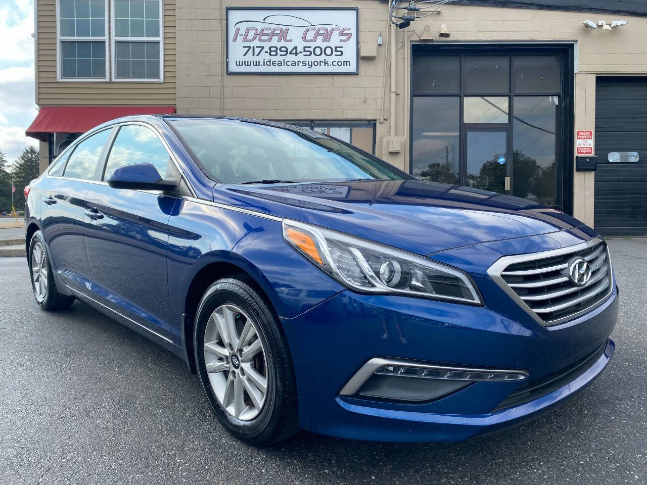Used 2015 Hyundai Sonata SE w/ Option Group 09