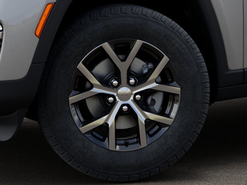 New 2025 Jeep Grand Cherokee Limited image 8