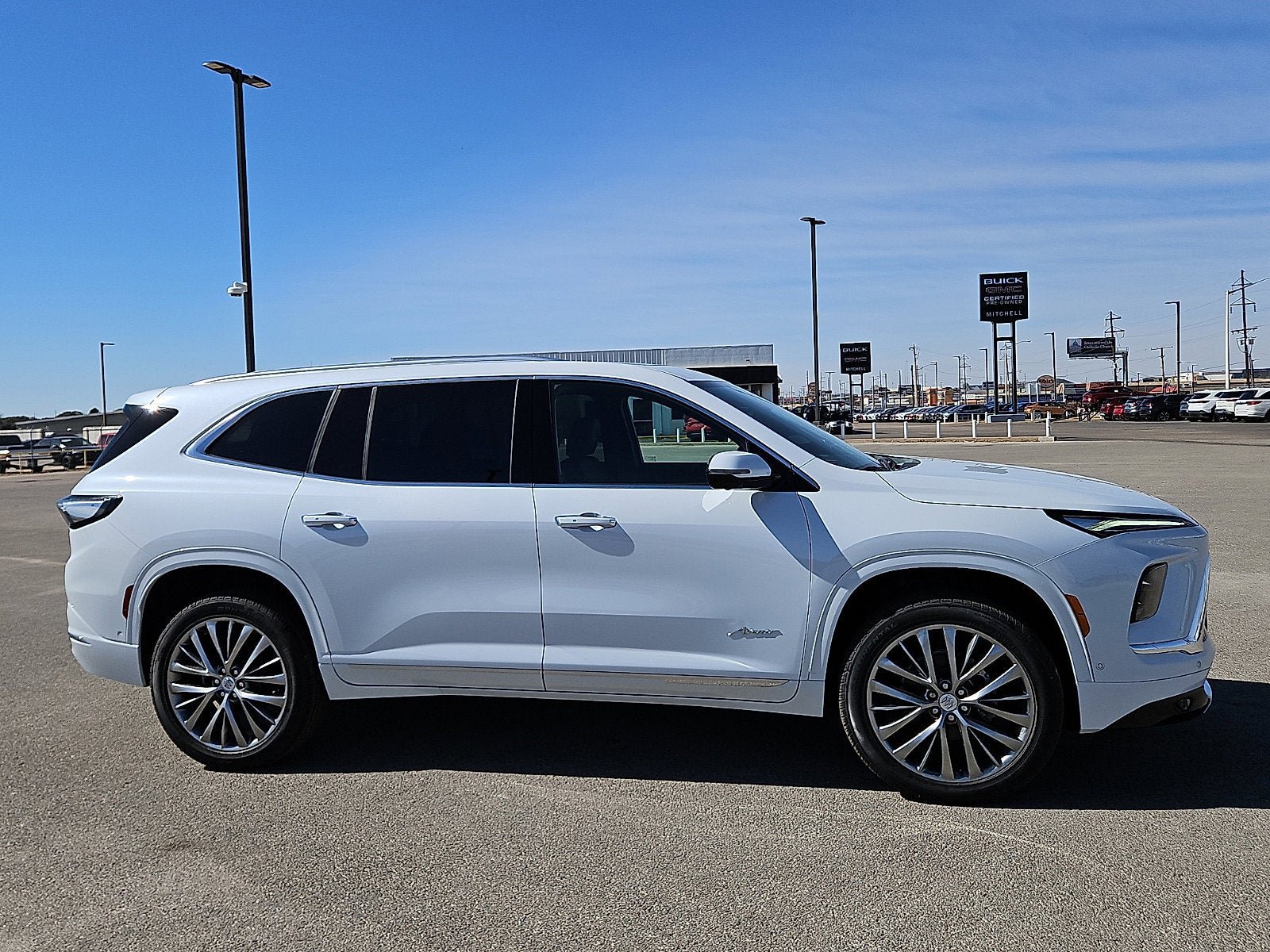 New 2026 Buick Enclave Avenir w/ Super Cruise Package image 6