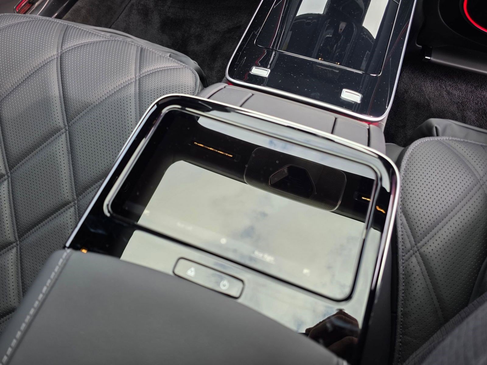 New 2026 Mercedes-Benz Maybach S 680 4MATIC image 27