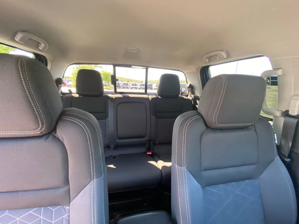 Used 2025 Nissan Frontier SV w/ SV Convenience Package AWD/4WD image 27