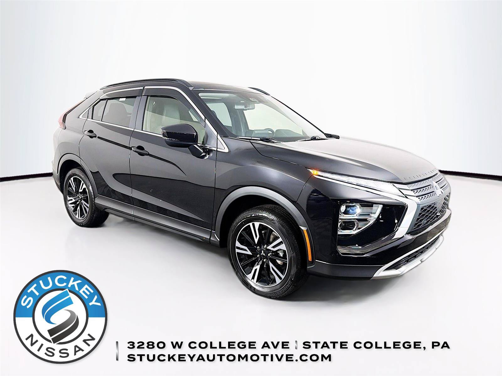Used 2025 Mitsubishi Eclipse Cross SE AWD/4WD image 1