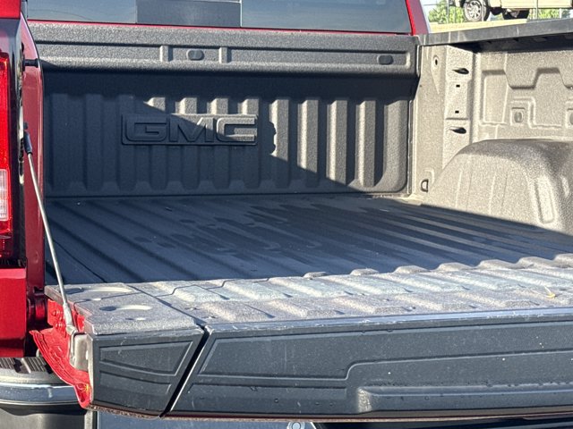 Used 2024 GMC Sierra 1500 SLT w/ SLT Premium Plus Package AWD/4WD image 10