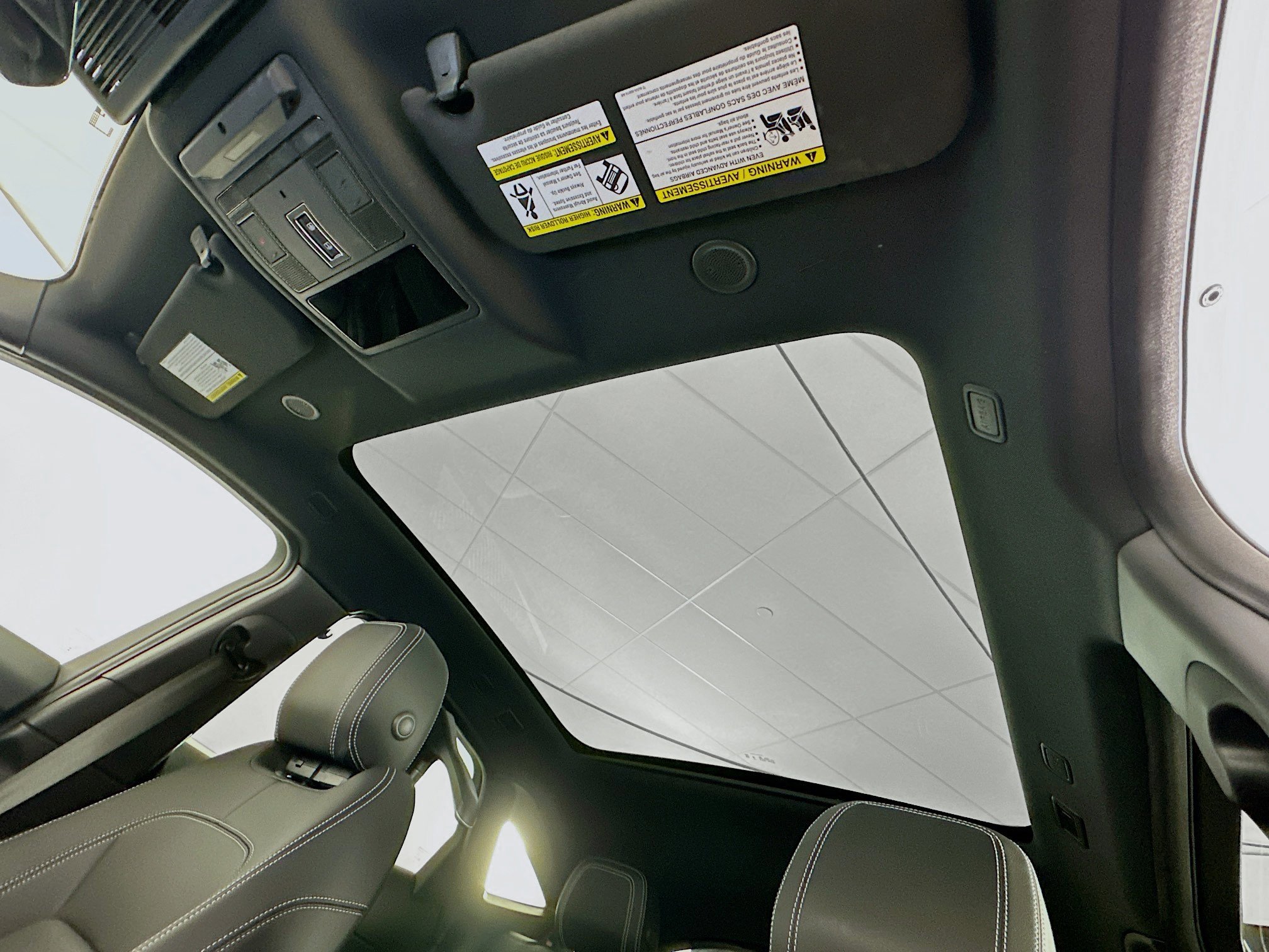 Used 2024 Jaguar E-PACE R-Dynamic SE image 26