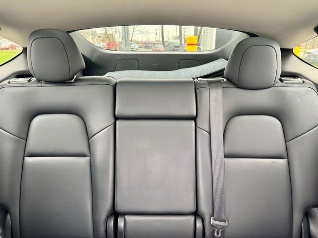 Used 2024 Tesla Model Y Long Range image 20