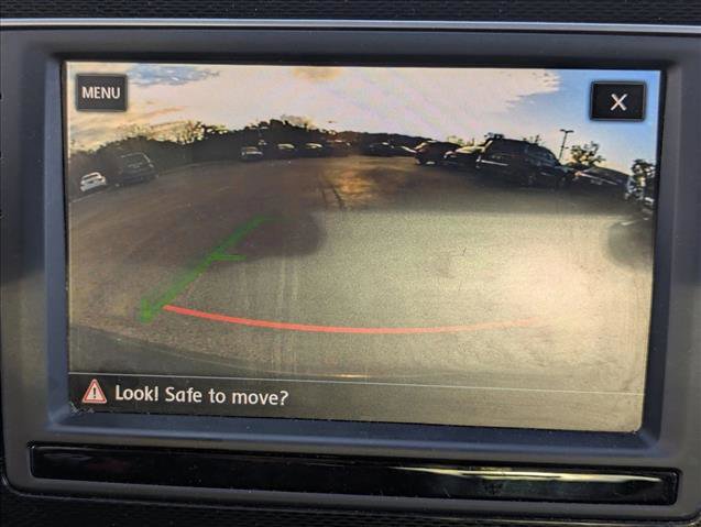 Used 2017 Volkswagen Golf S image 10