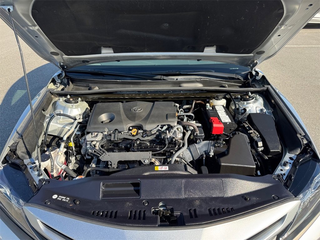 Used 2023 Toyota Camry SE image 19