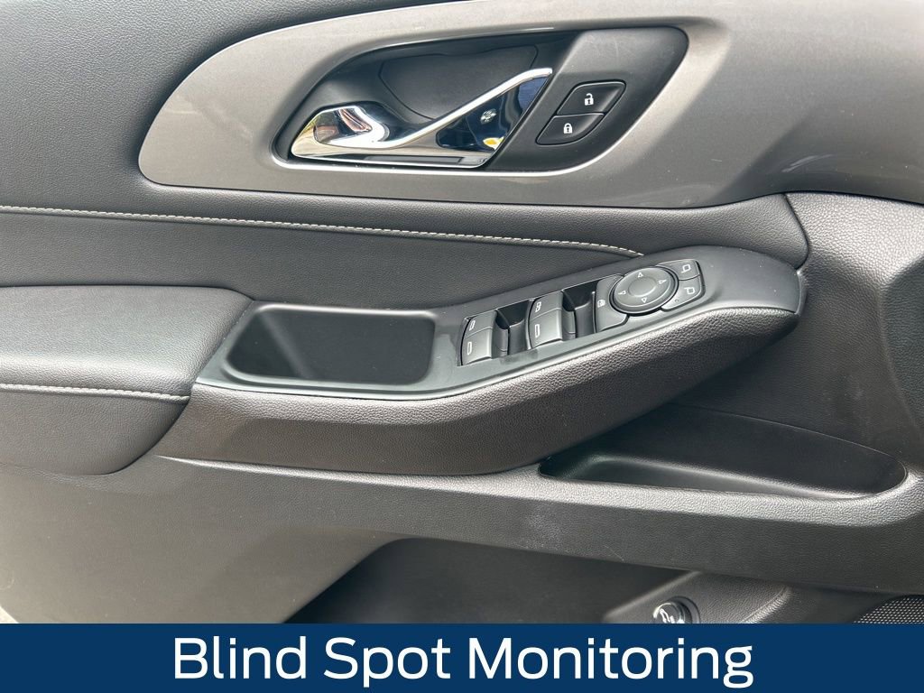 Certified 2023 Chevrolet Traverse LT image 7