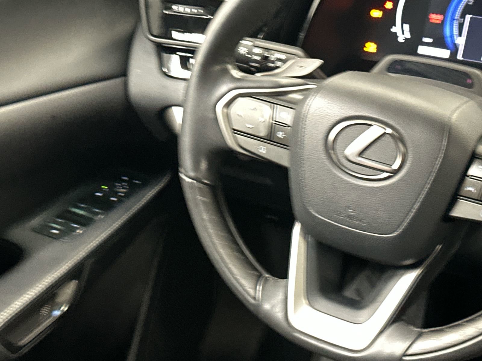 Used 2023 Lexus RX 350 Premium Plus w/ Cold Area Package image 21