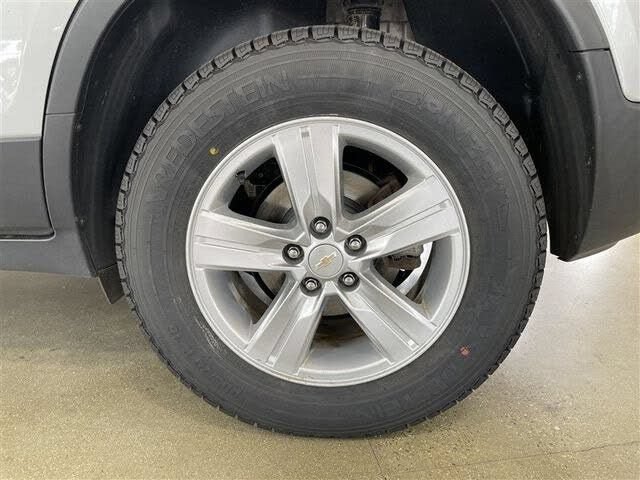 Used 2022 Chevrolet Trax LT w/ Driver Confidence Package AWD/4WD image 33