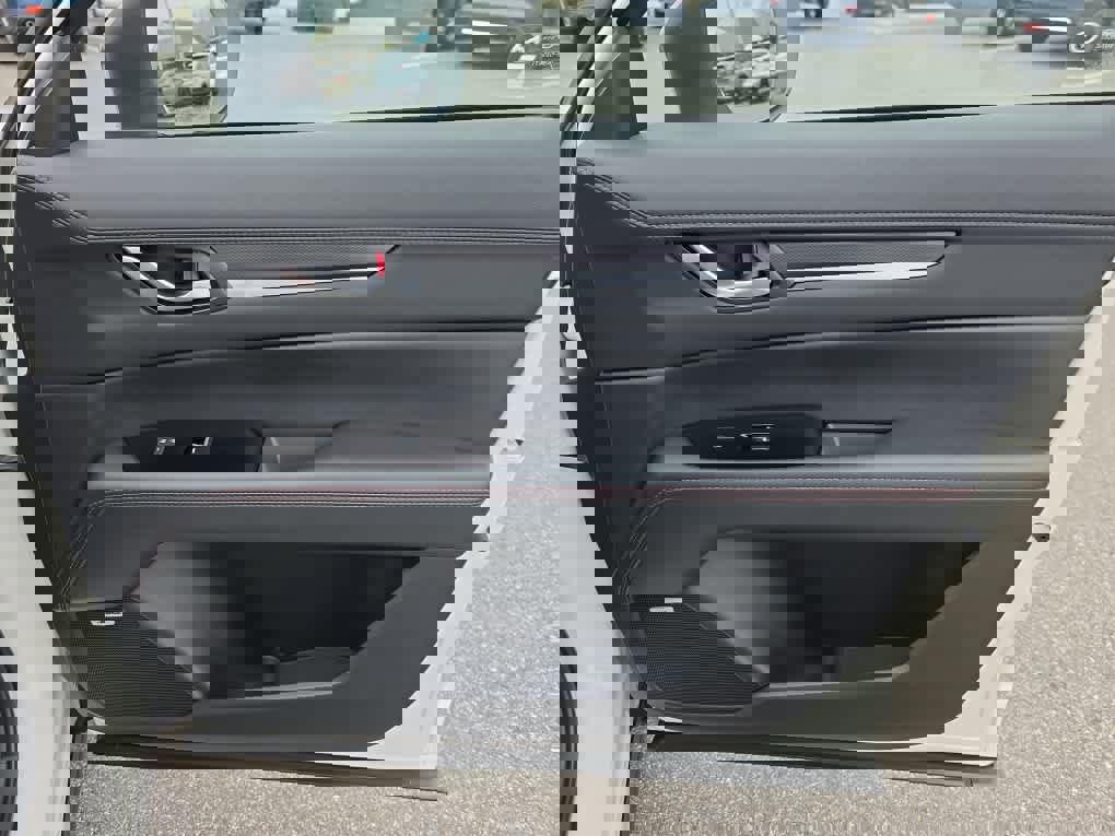 Used 2025 MAZDA CX-5 Carbon Edition image 25