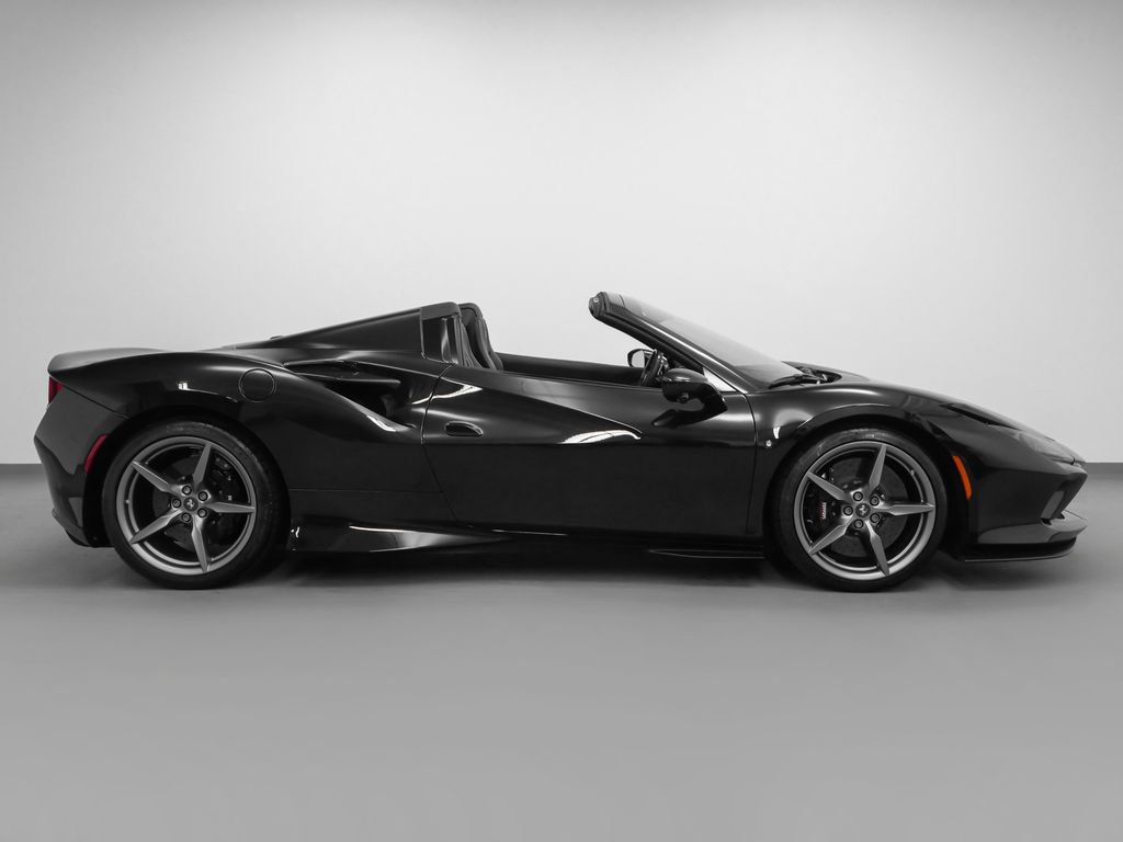 Certified 2021 Ferrari F8 Tributo RWD image 4