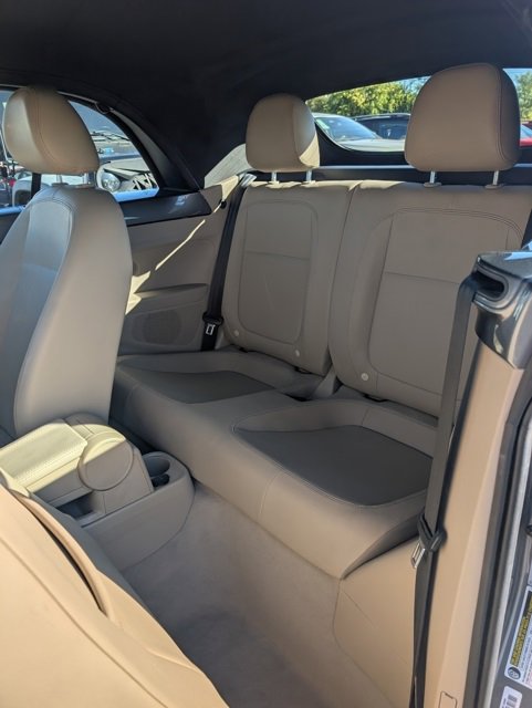 Used 2013 Volkswagen Beetle 2.5 image 14