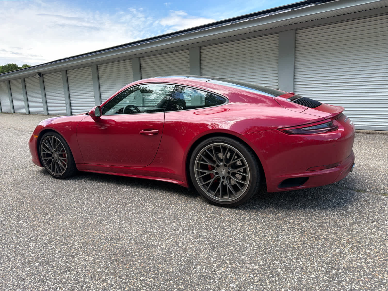 Used 2018 Porsche 911 Carrera 4S AWD/4WD image 3