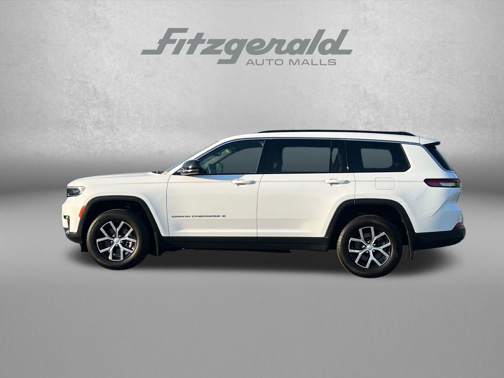 Used 2024 Jeep Grand Cherokee L Limited AWD/4WD image 4