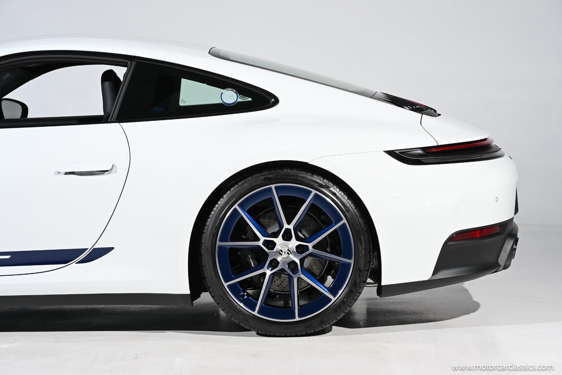 Used 2026 Porsche 911 Carrera T RWD image 12