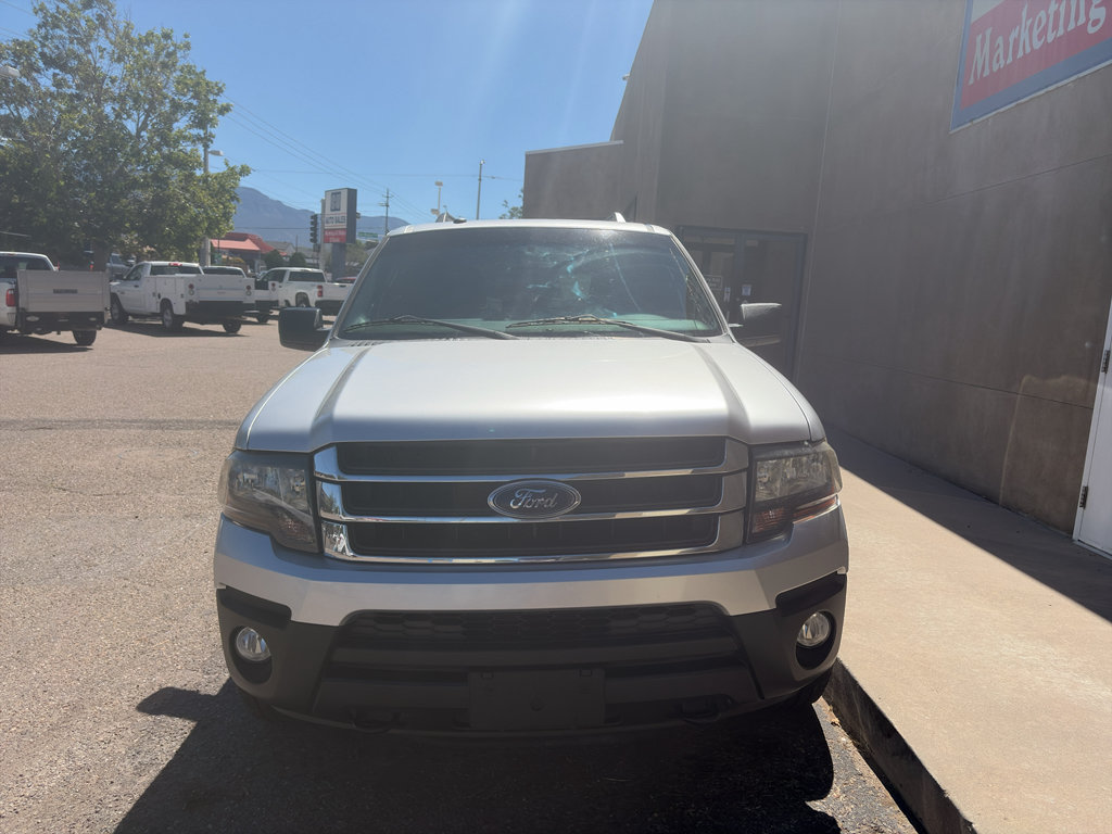 Used 2017 Ford Expedition EL XL w/ Equipment Group 101A AWD/4WD image 9