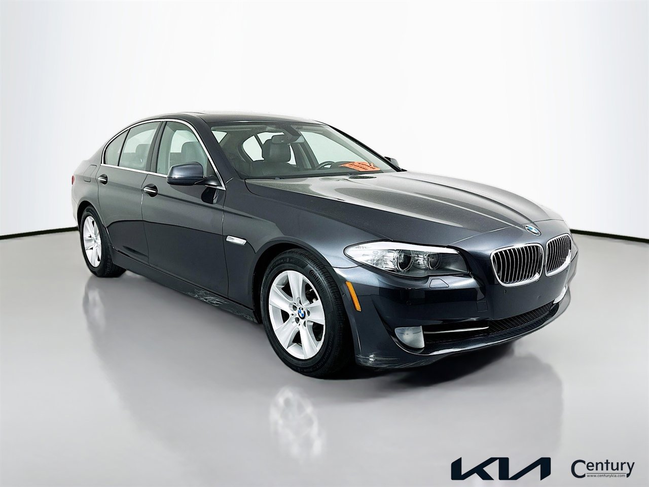 Used 2013 BMW 528i Sedan RWD image 3