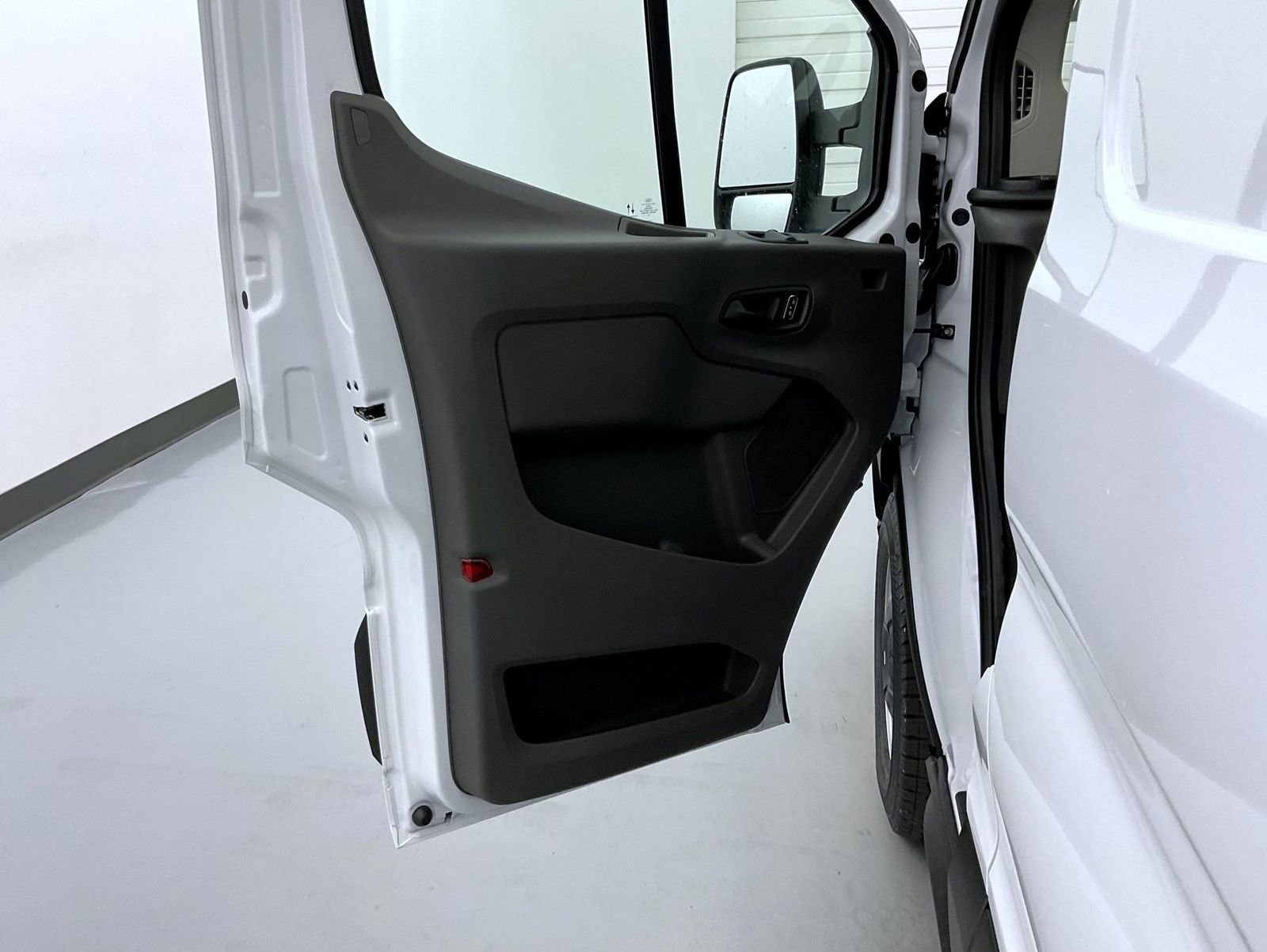 New 2026 Ford Transit 250 Low Roof w/ Load Area Protection Package RWD image 9