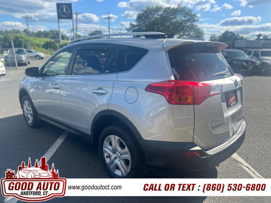 Used 2015 Toyota RAV4 LE image 7