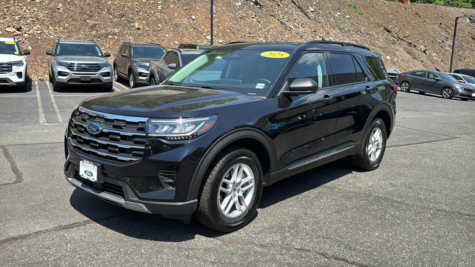 Used 2025 Ford Explorer Active