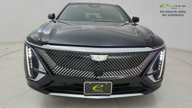Used 2024 Cadillac Lyriq Tech RWD image 13