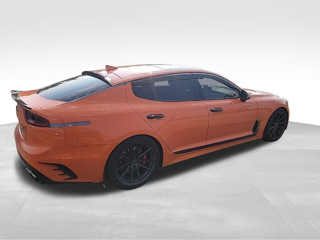 Used 2021 Kia Stinger GT2 image 14