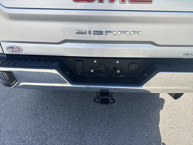 Used 2023 GMC Sierra 3500 SLT w/ SLT Convenience Package AWD/4WD image 5