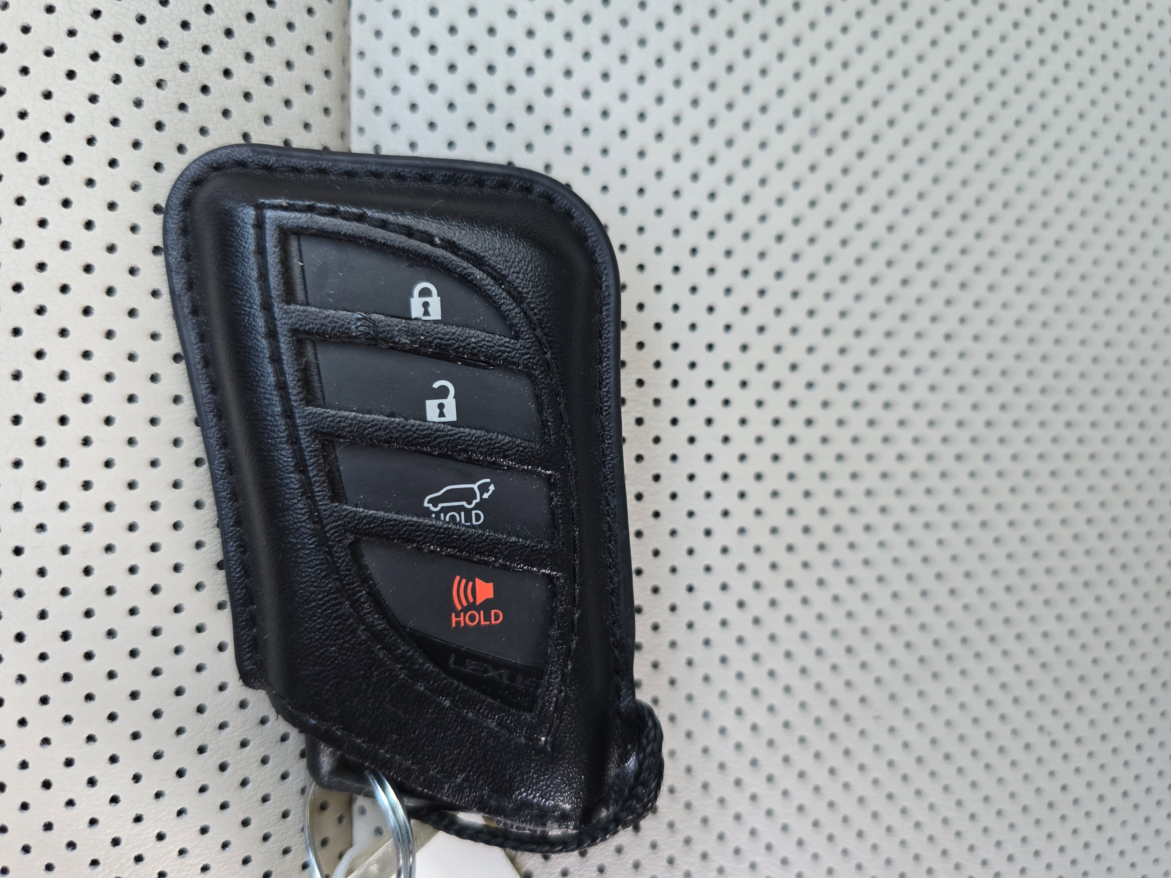 Used 2023 Lexus RX 350 Premium w/ Accessory Package image 37