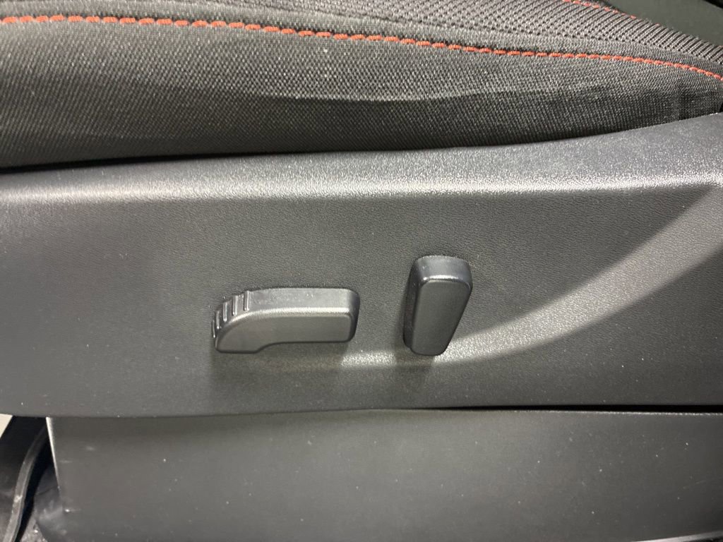 Used 2024 Nissan Frontier PRO-4X w/ Technology Package image 10