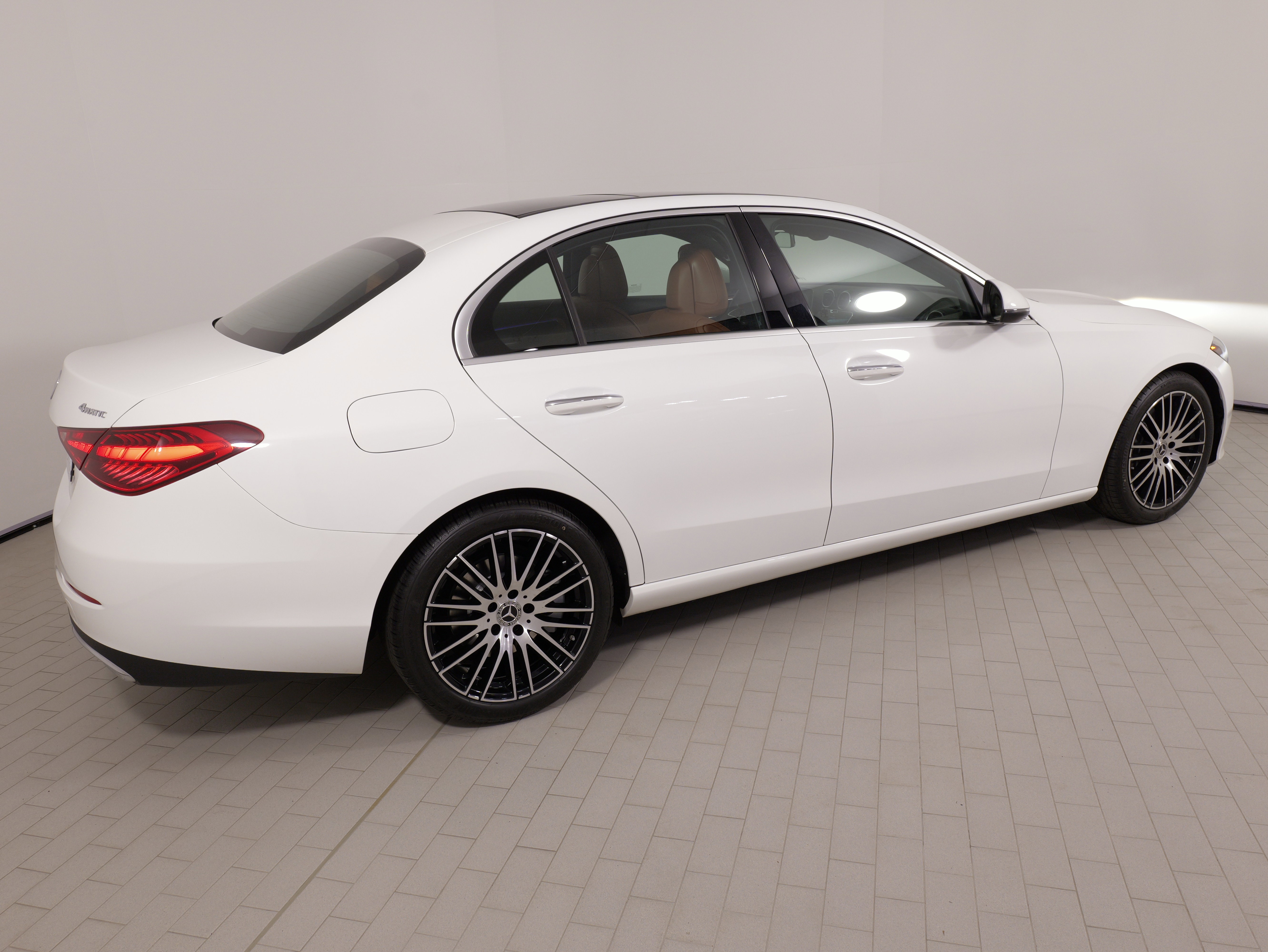 Used 2023 Mercedes-Benz C 300 4MATIC Sedan image 10