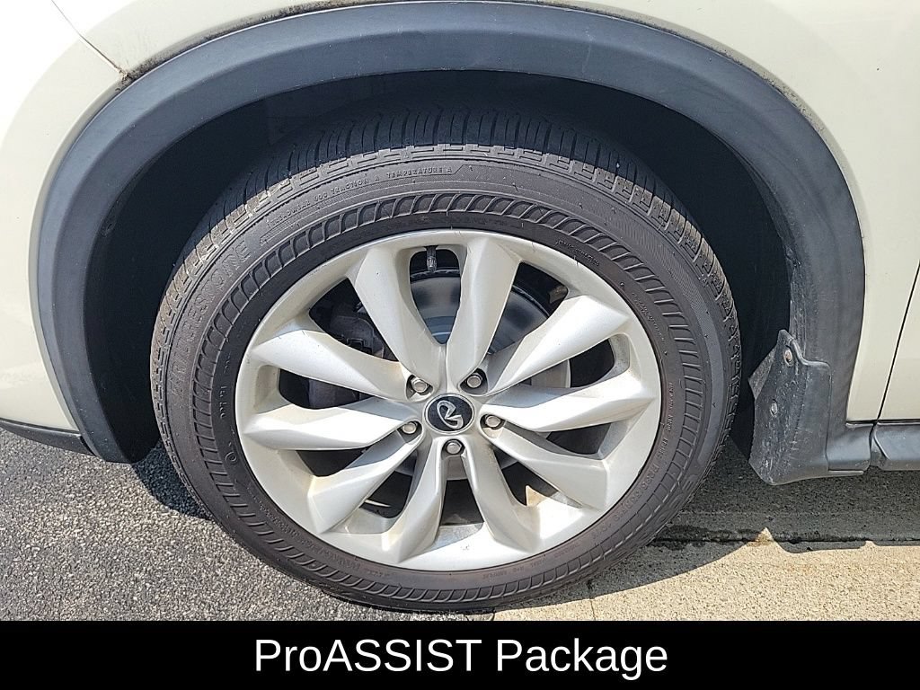 Used 2019 INFINITI QX50 Essential w/ Premium Heat Package AWD/4WD image 12