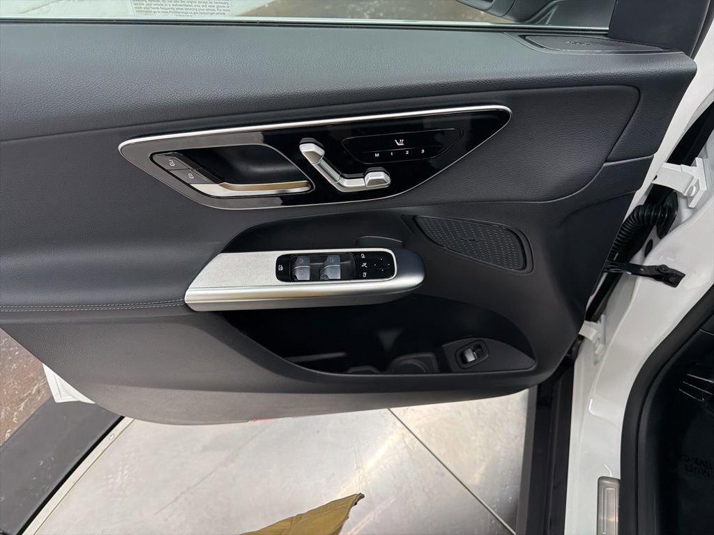 New 2026 Mercedes-Benz GLC 300 4MATIC image 17