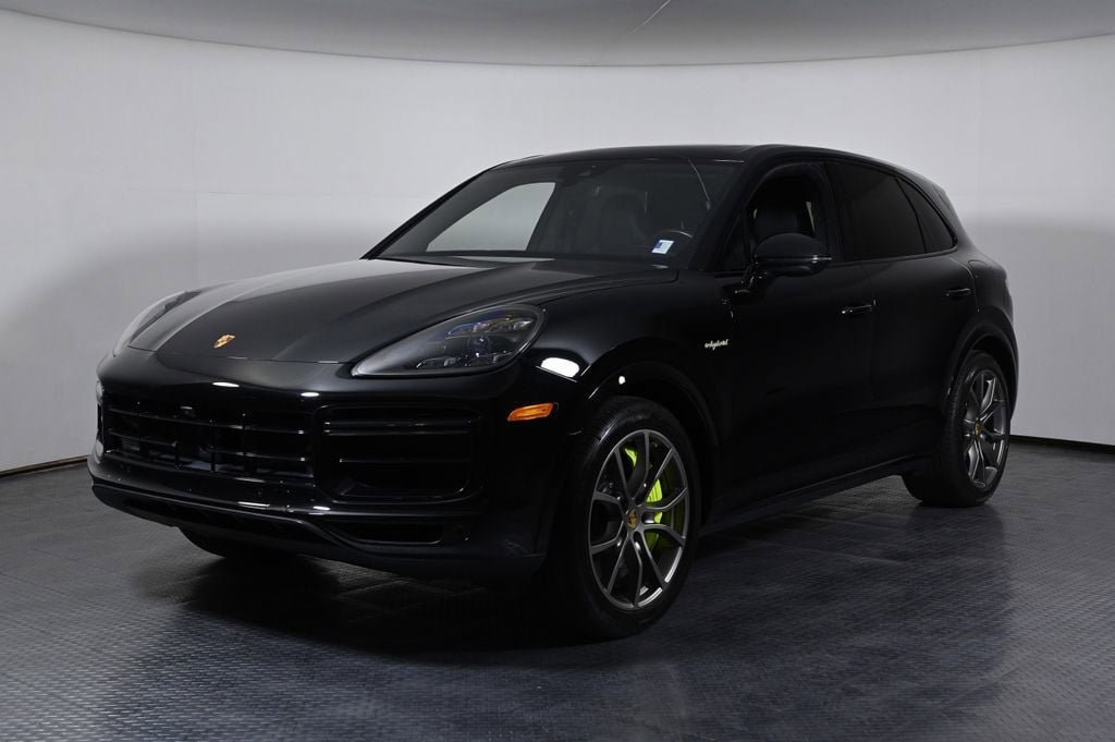 Certified 2022 Porsche Cayenne Turbo S