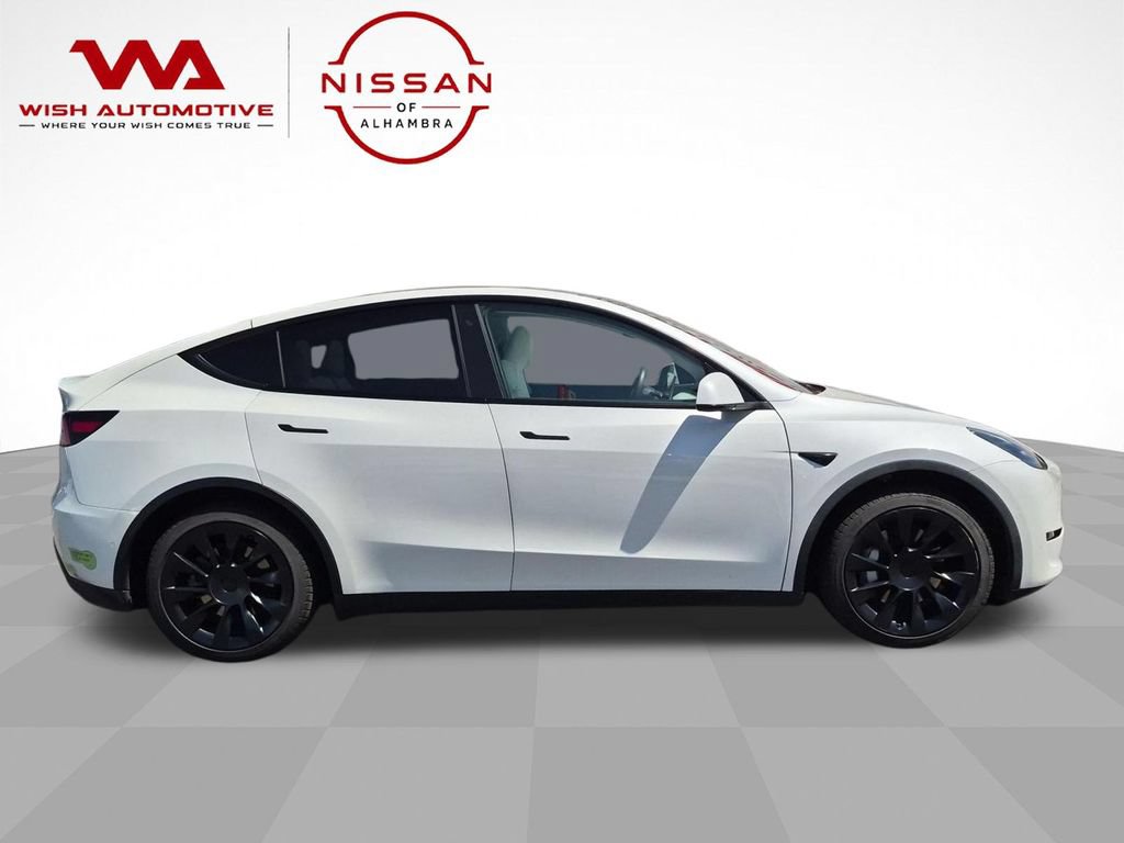 Used 2020 Tesla Model Y Long Range AWD/4WD image 4